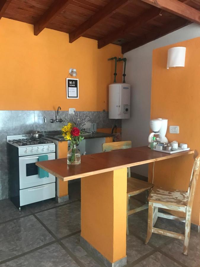 Estudio Calabaza Un Lugar Centrico Y Tranquilo Apartment El Calafate Exterior photo